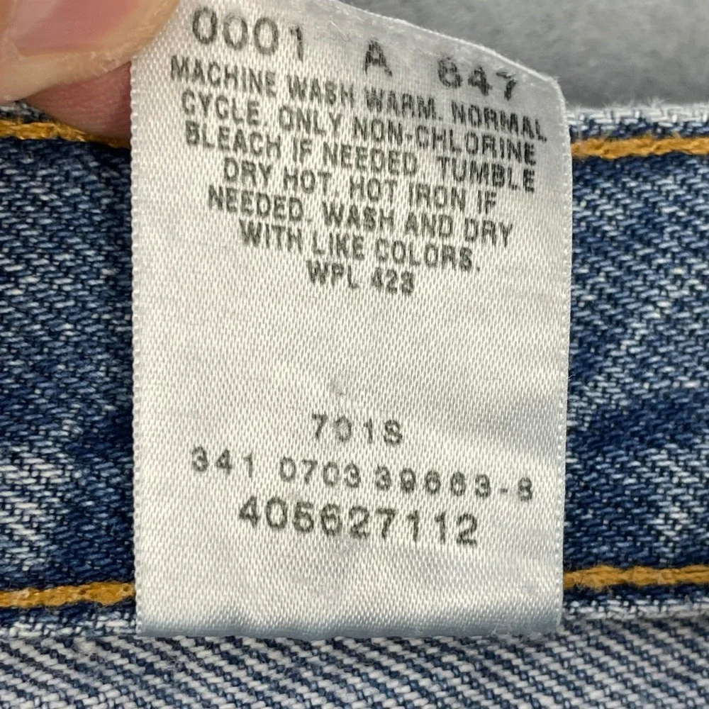 Vintage Levi's Blue 560 Loose Fit Tapered Leg Jeans Mens 32x30 Y2K Grunge